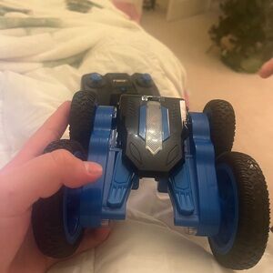 Blue Remote Control Stunt Car